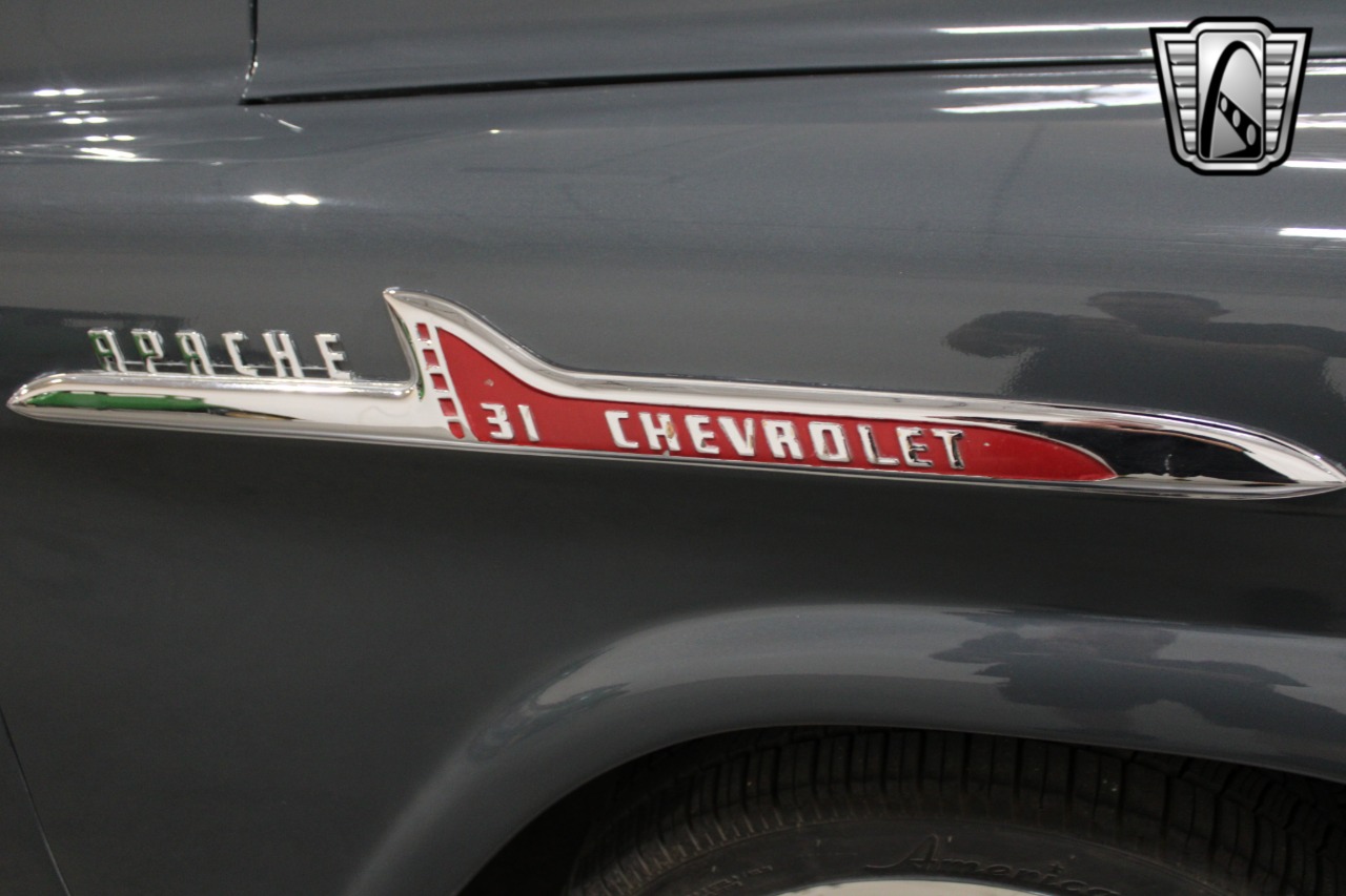 1958 Chevrolet Apache 13