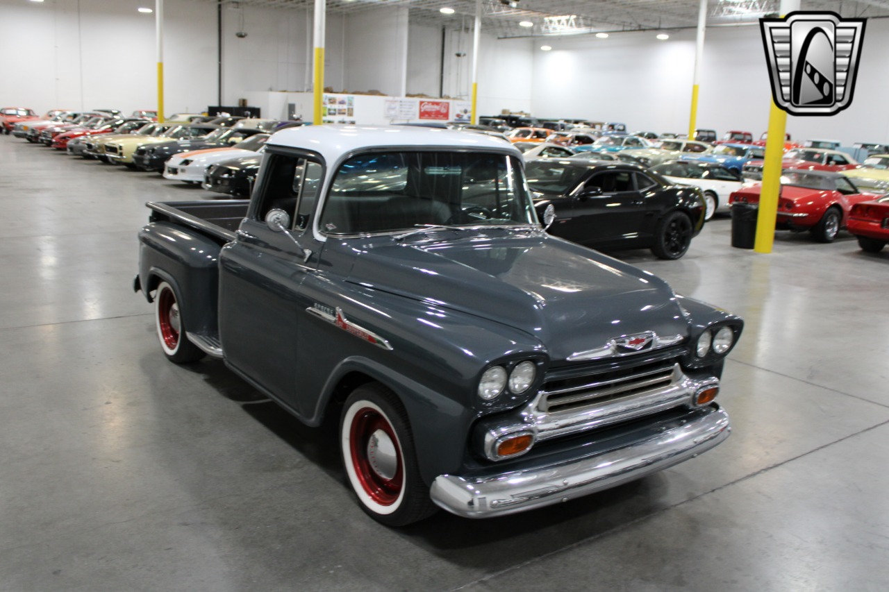 1958 Chevrolet Apache 40