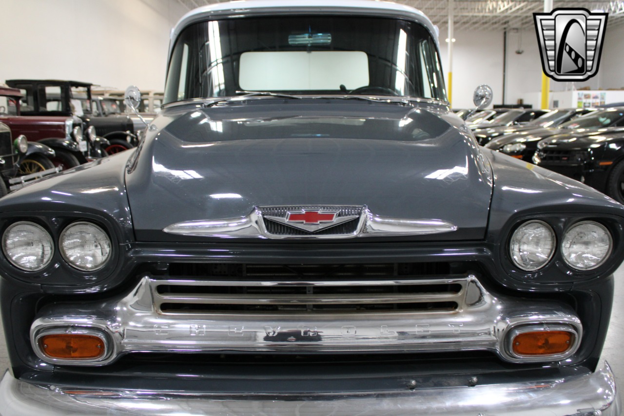 1958 Chevrolet Apache 82