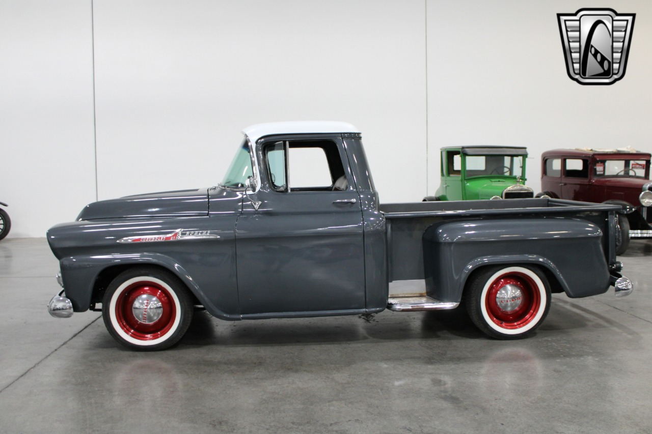 1958 Chevrolet Apache 3