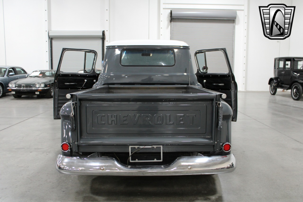 1958 Chevrolet Apache 8