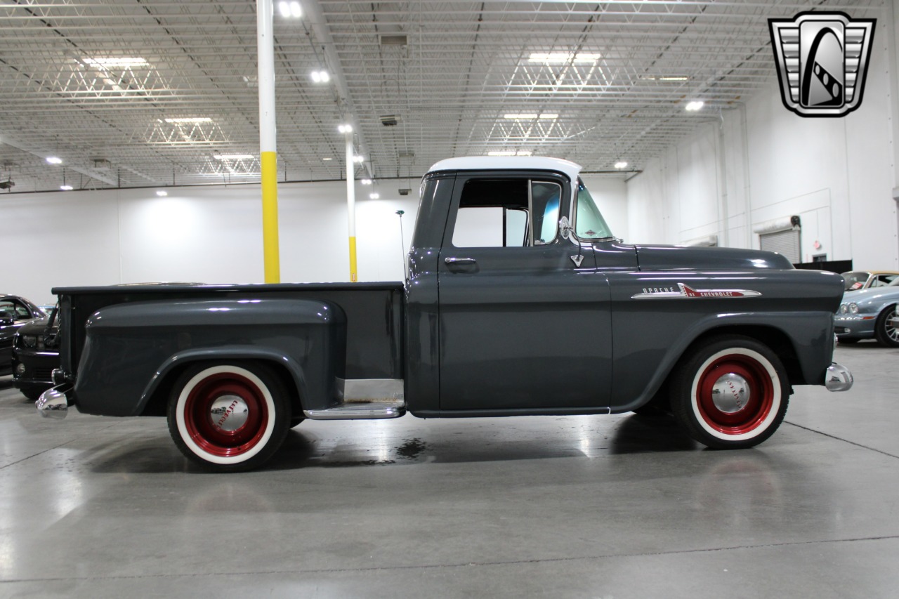 1958 Chevrolet Apache 51
