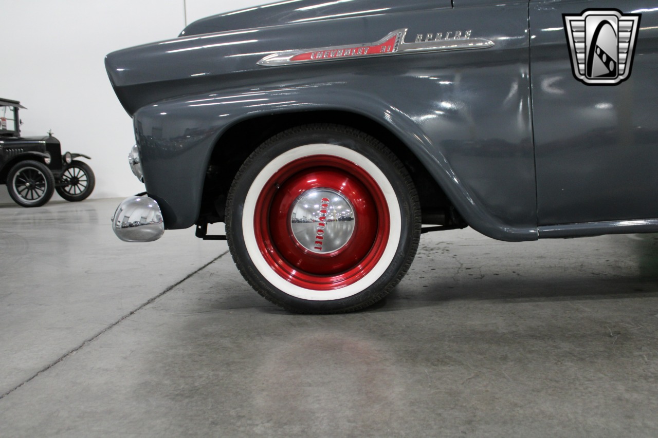 1958 Chevrolet Apache 96