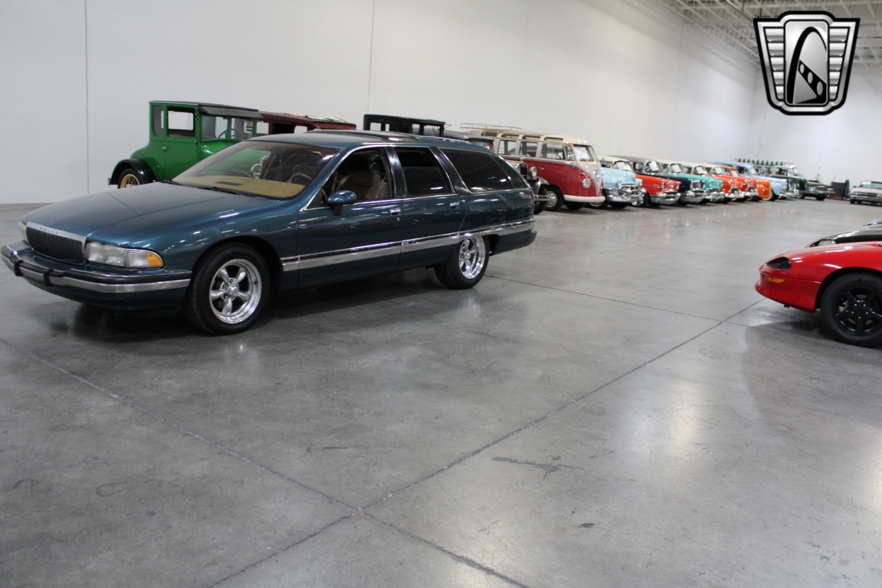 1993 Buick Roadmaster 31