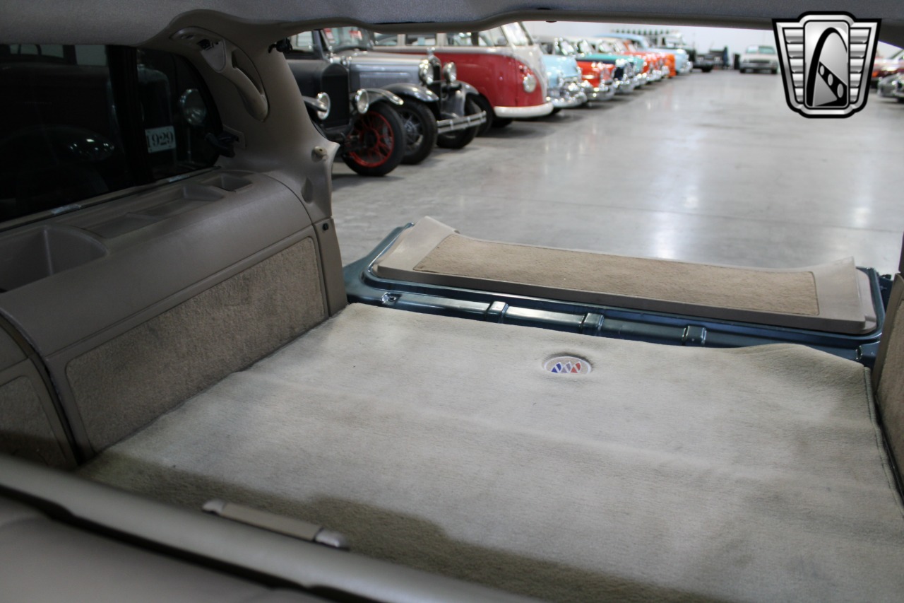 1993 Buick Roadmaster 20