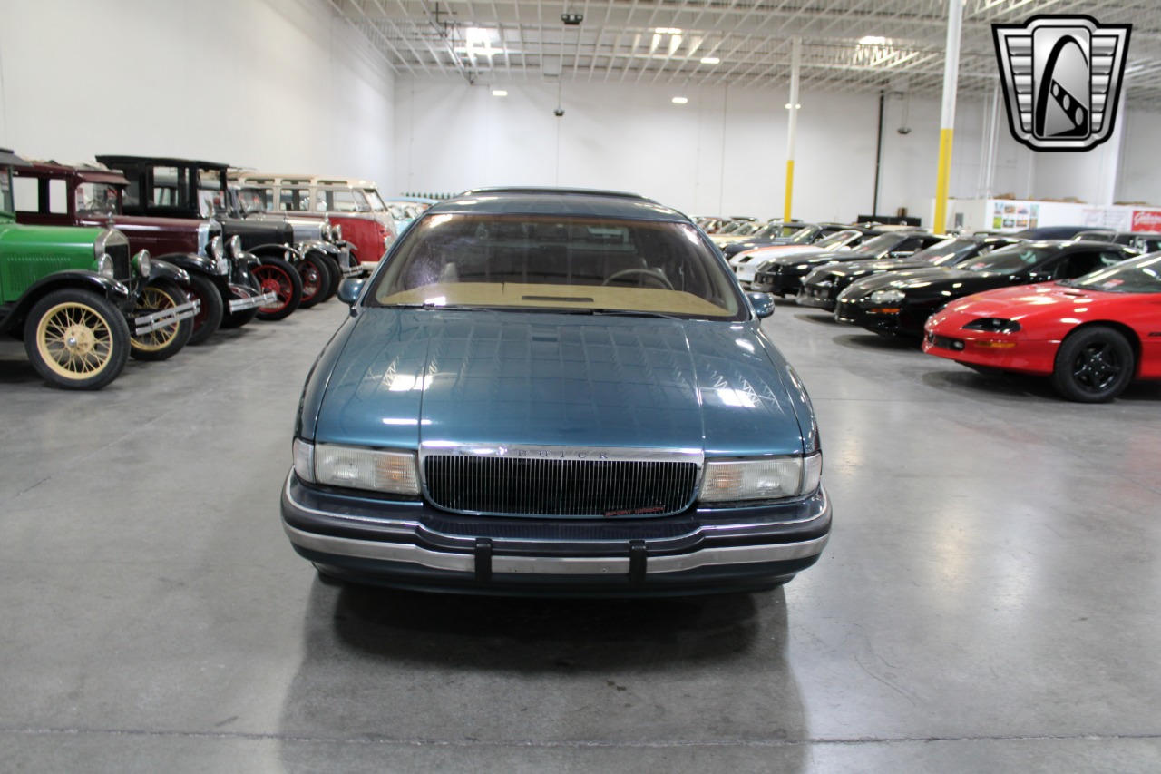 1993 Buick Roadmaster 2