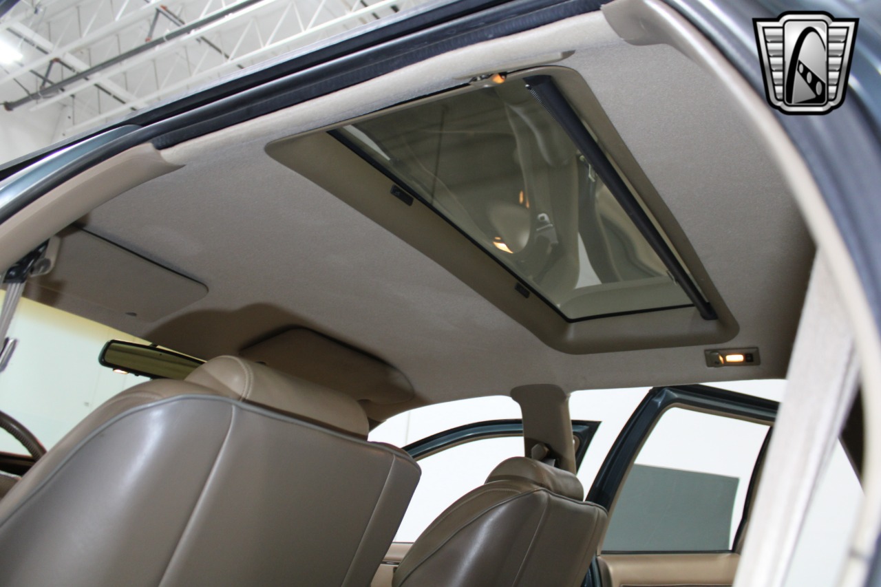 1993 Buick Roadmaster 16