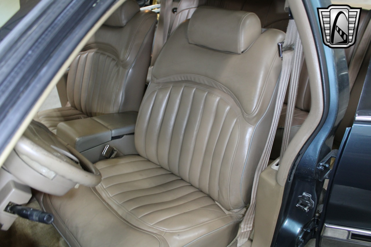 1993 Buick Roadmaster 17