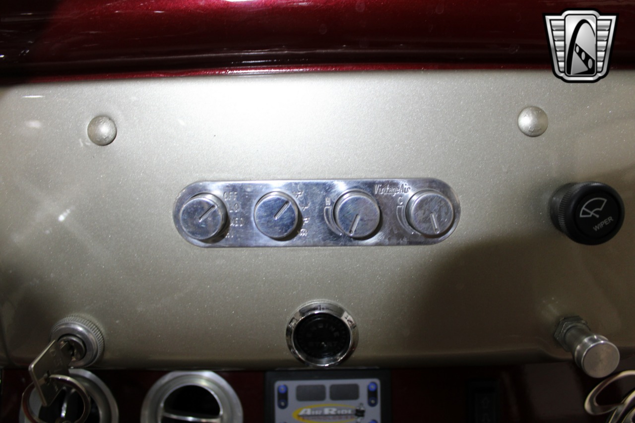 1937 Packard 115C 23