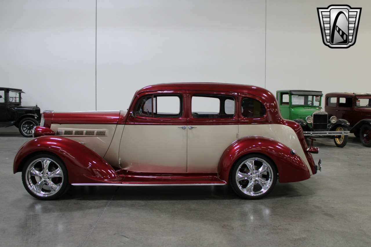 1937 Packard 115C 3