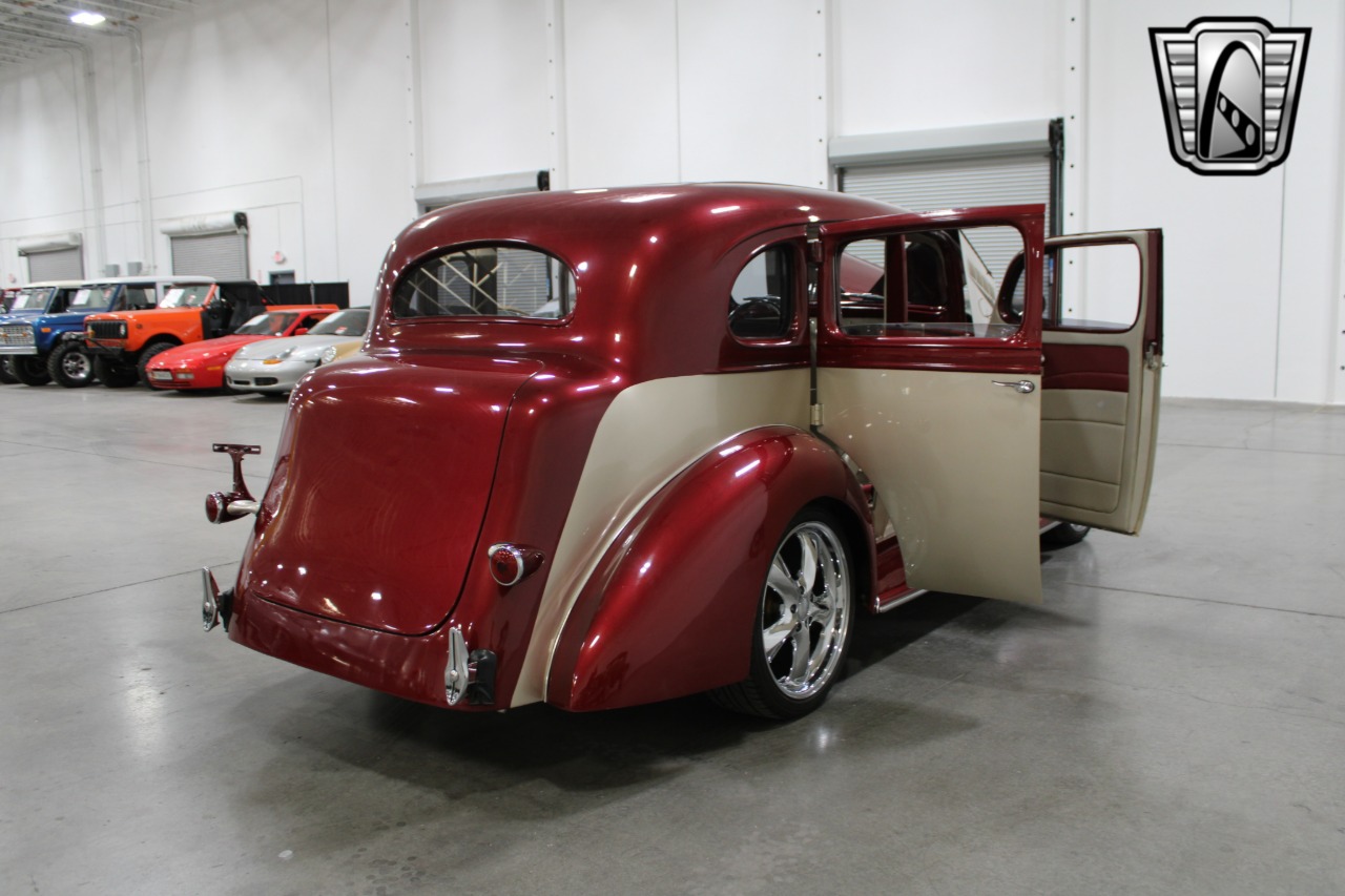 1937 Packard 115C 63