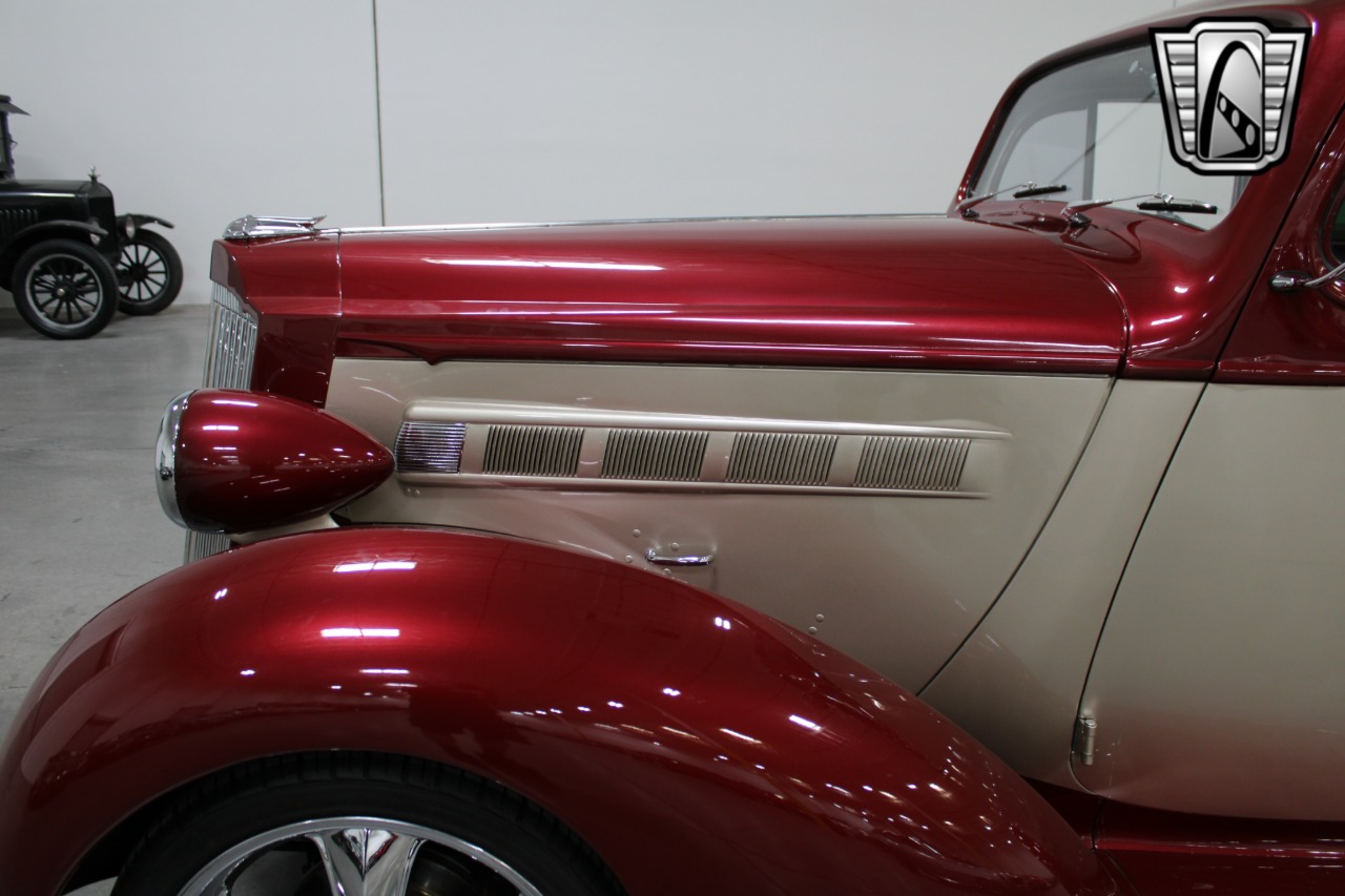 1937 Packard 115C 87