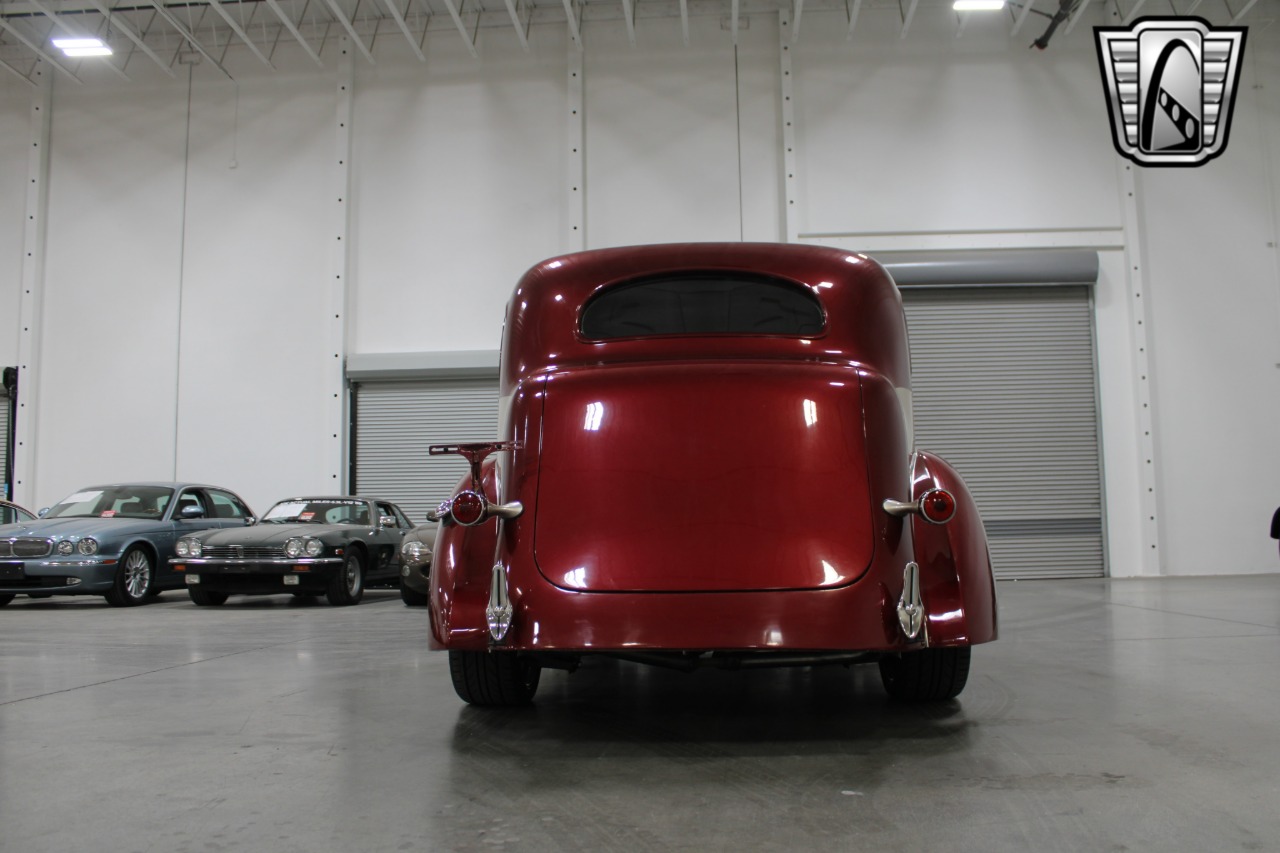 1937 Packard 115C 51
