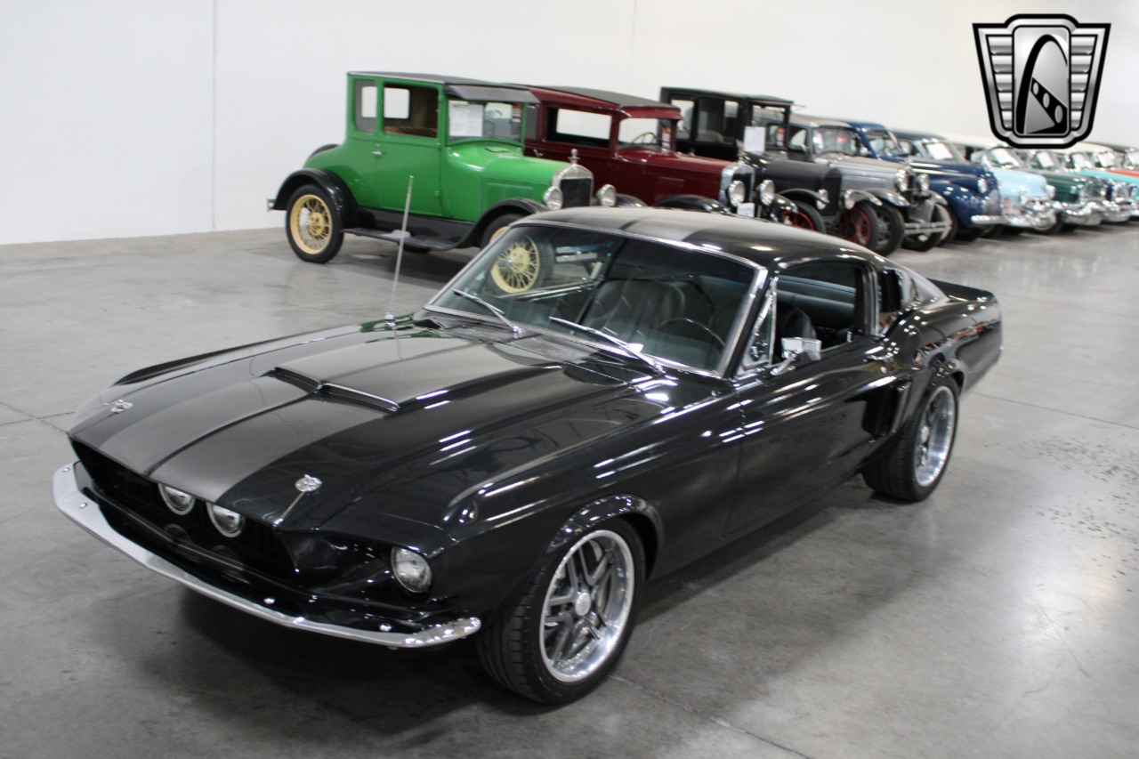 1967 Ford Shelby Mustang 34