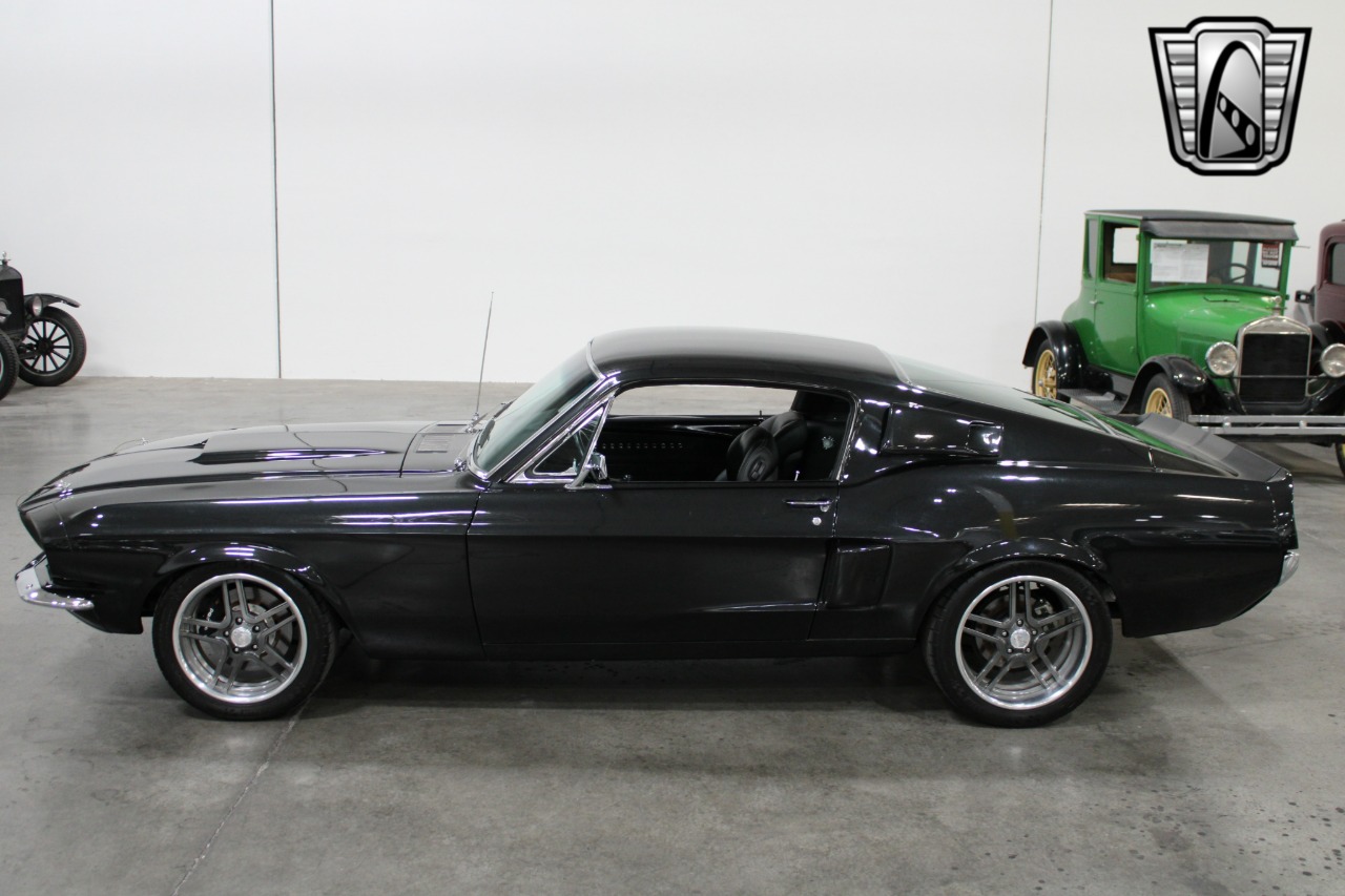 1967 Ford Shelby Mustang 35