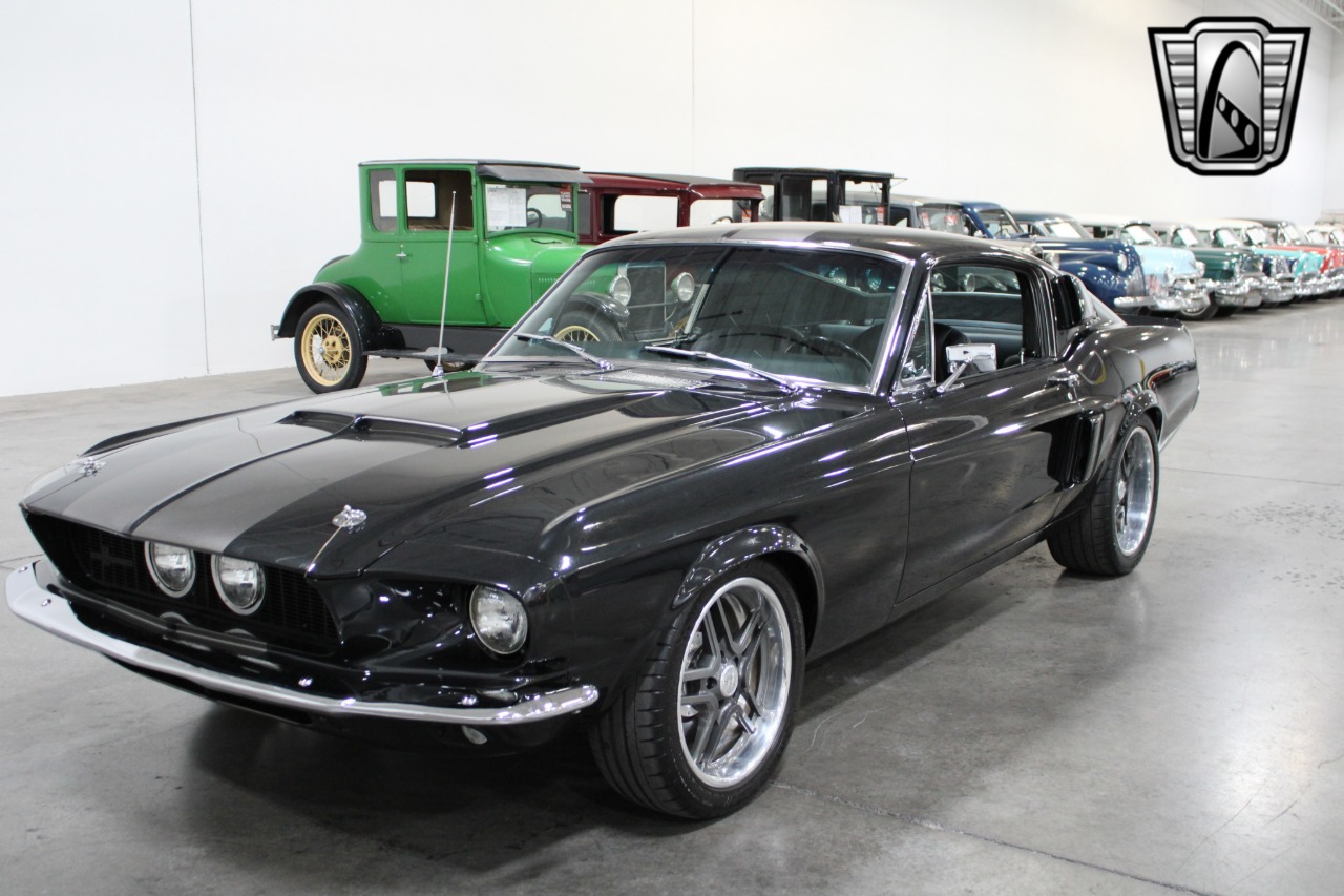 1967 Ford Shelby Mustang 41