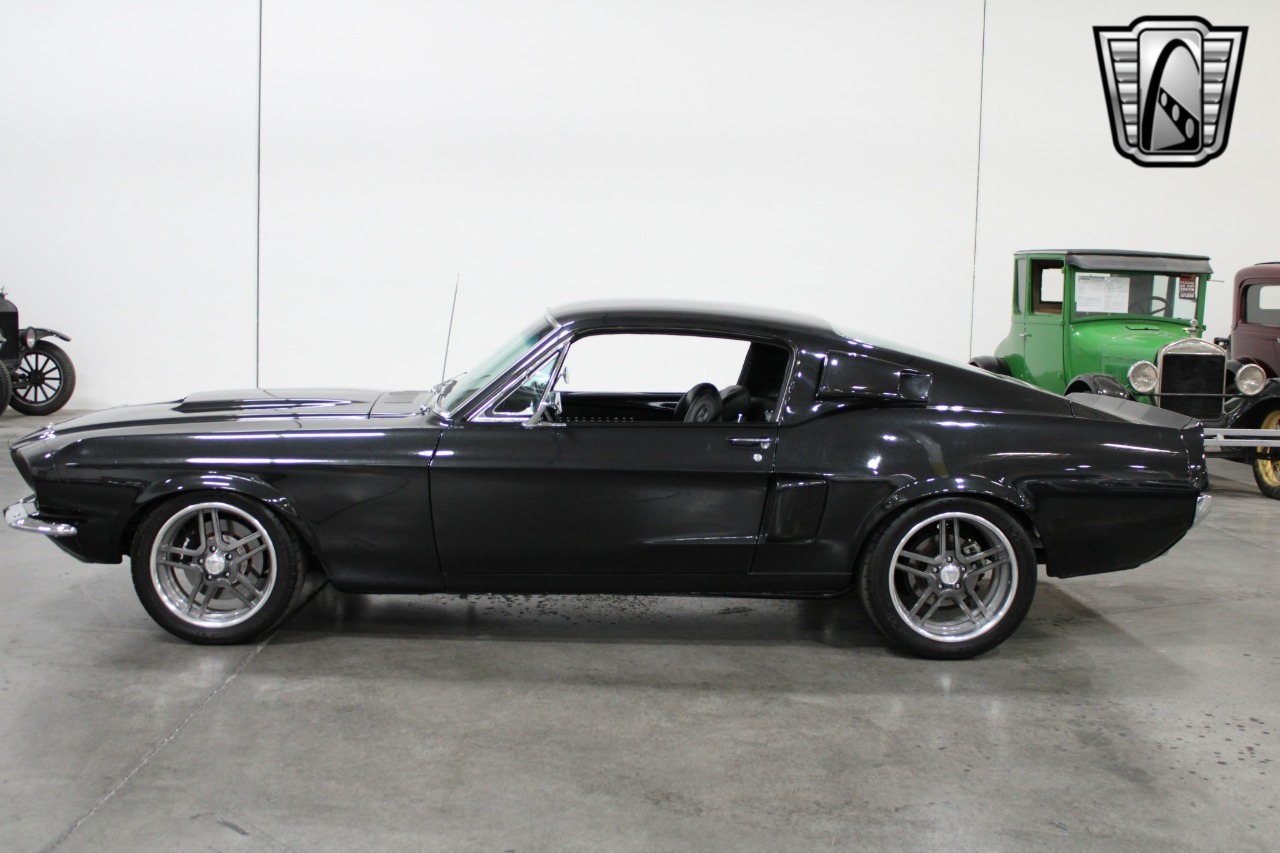 1967 Ford Shelby Mustang 3