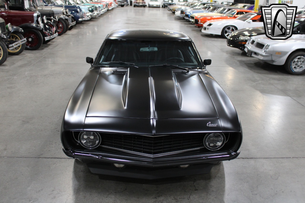 1969 Chevrolet Camaro 33