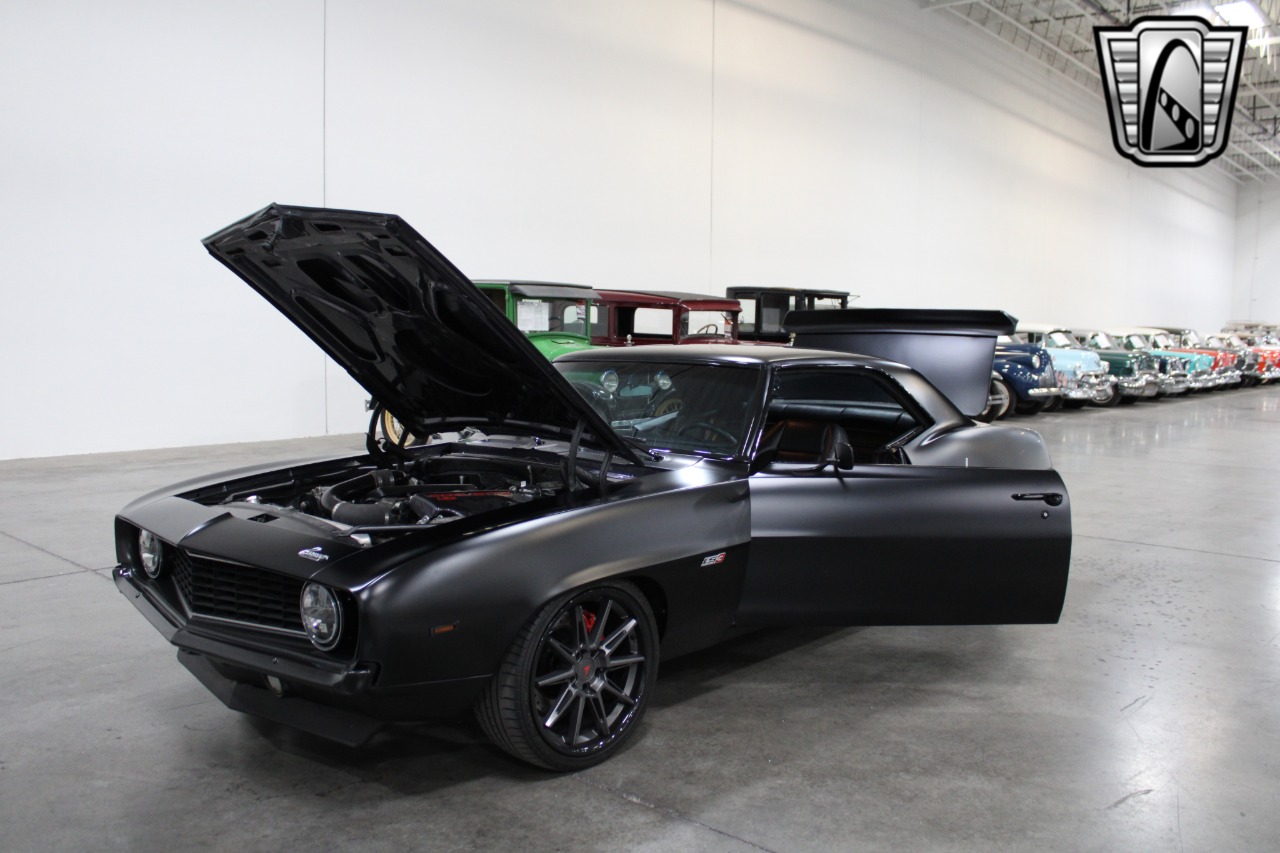 1969 Chevrolet Camaro 6