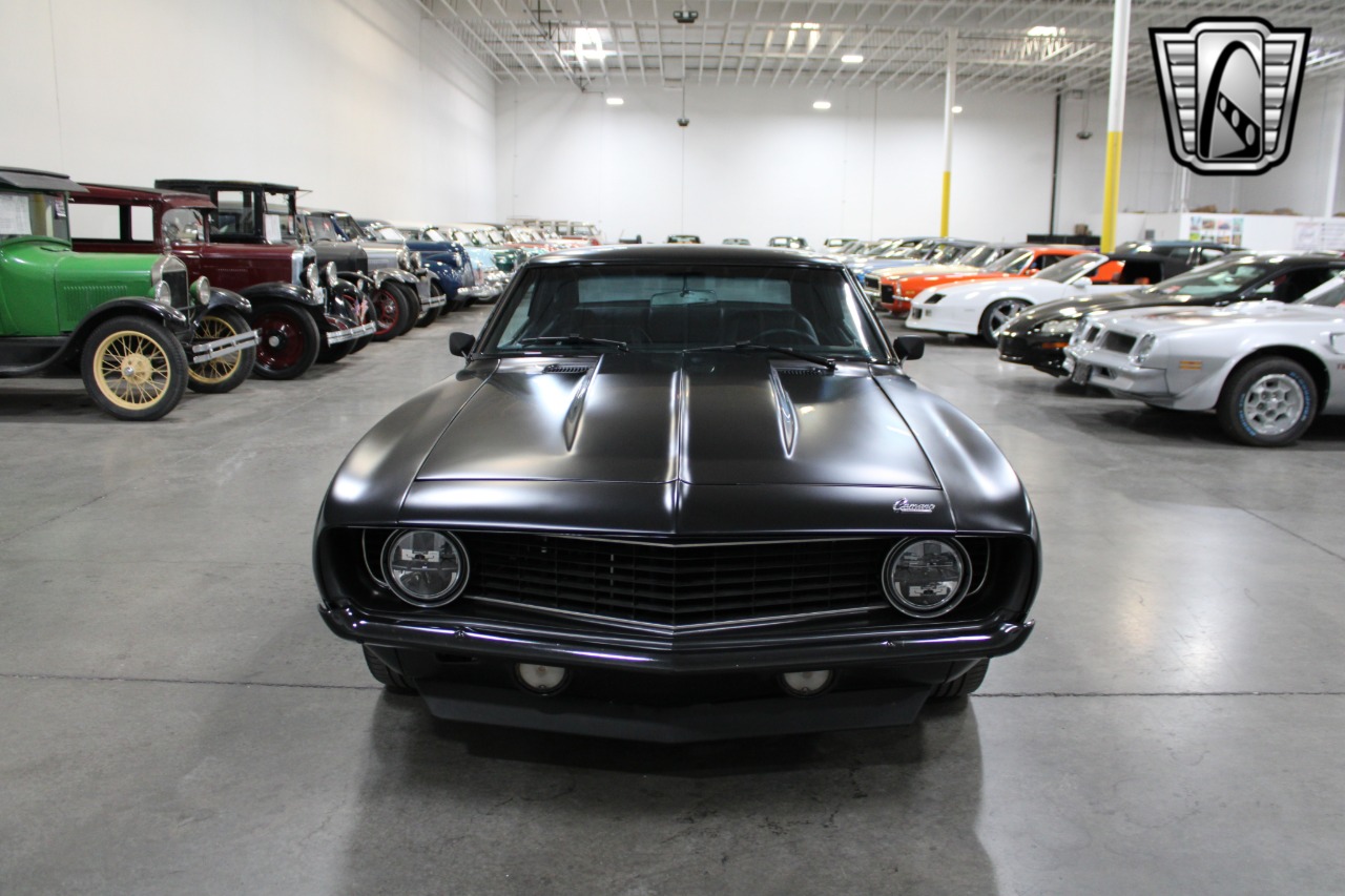 1969 Chevrolet Camaro 2