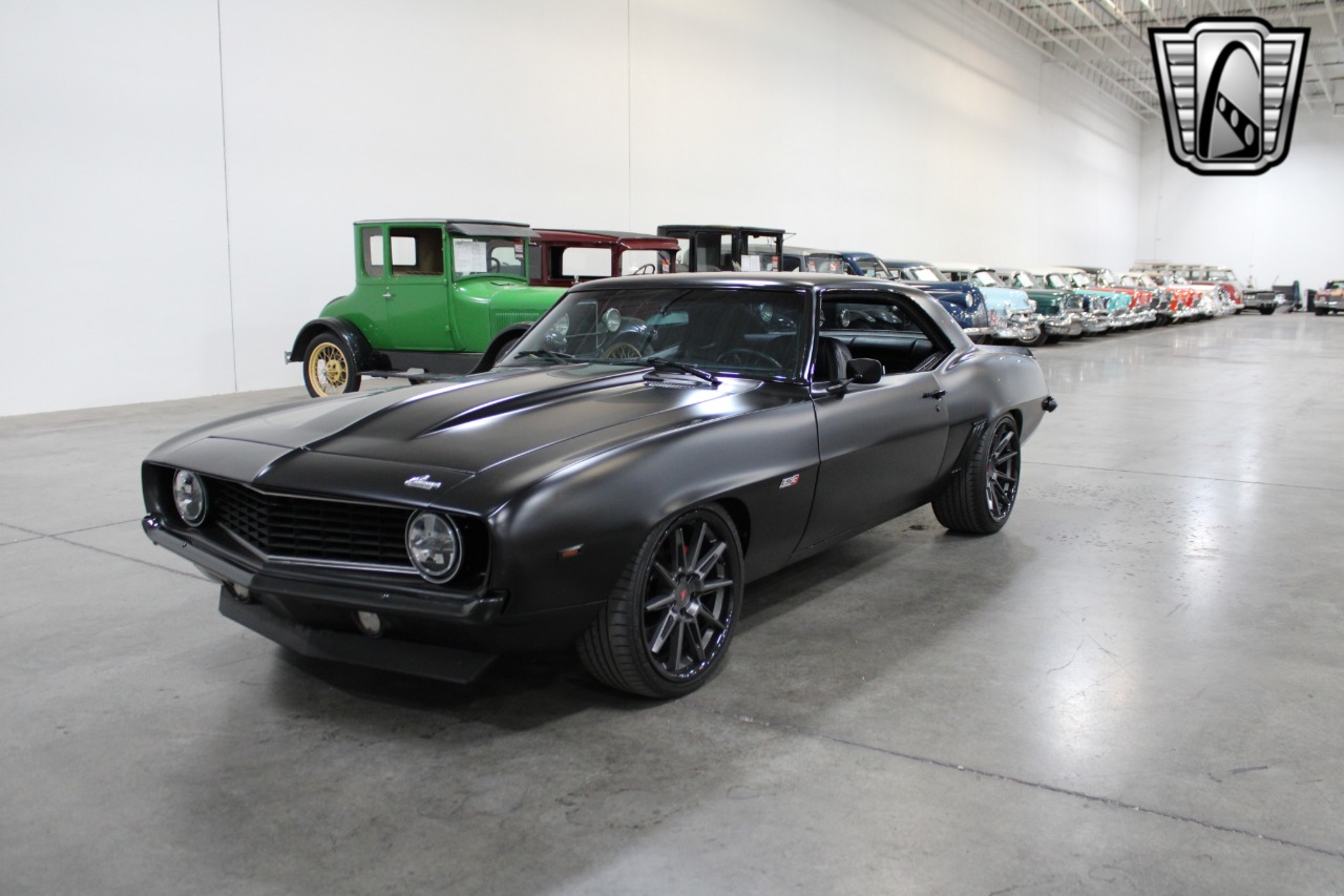 1969 Chevrolet Camaro 41