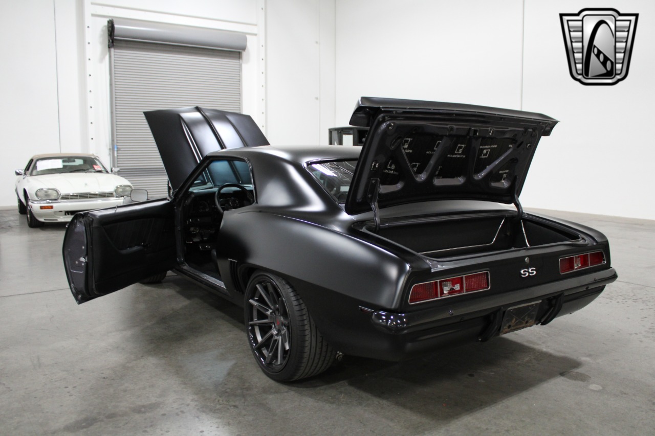 1969 Chevrolet Camaro 62