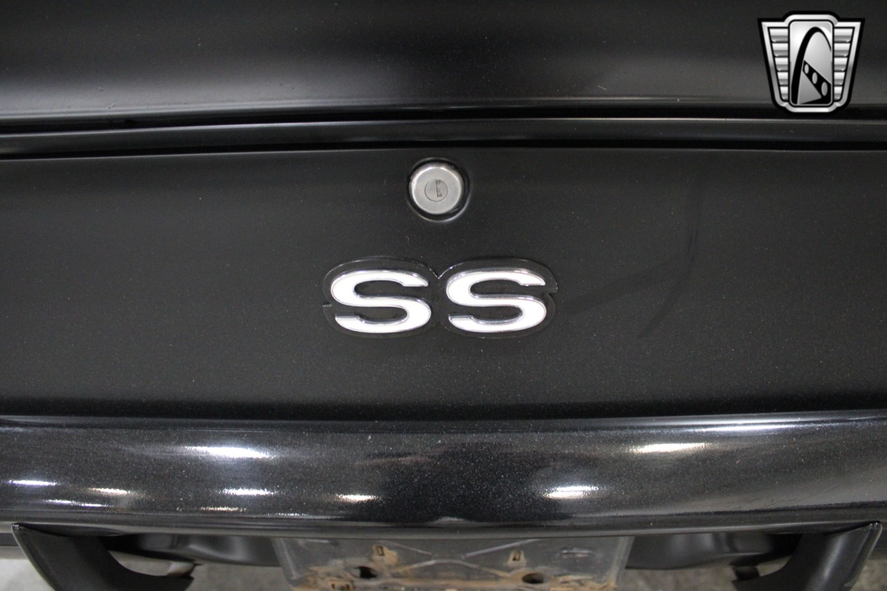 1969 Chevrolet Camaro 16