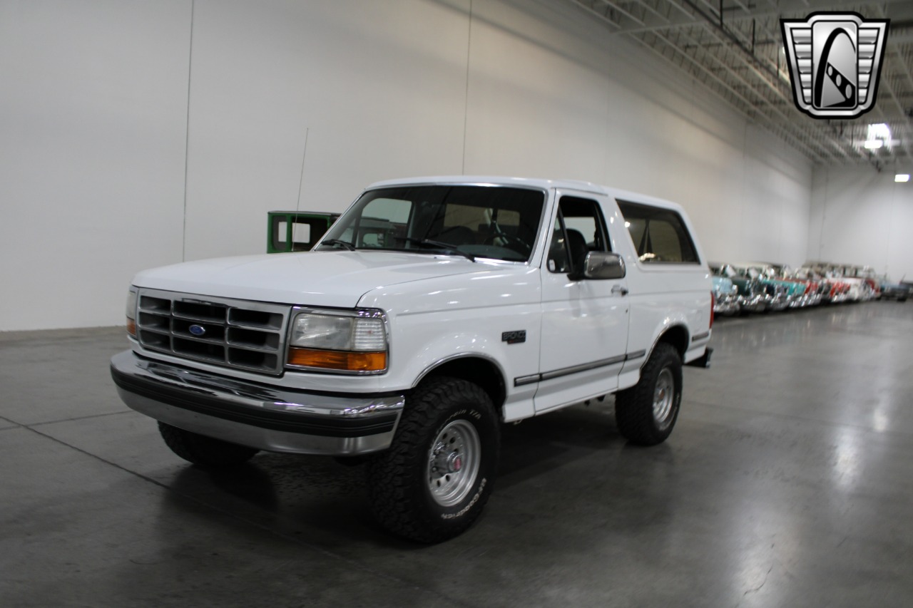 1992 Ford Bronco 39