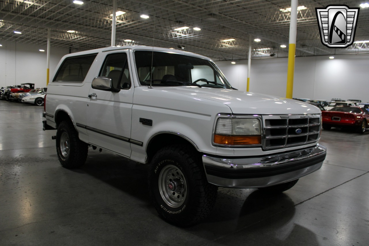 1992 Ford Bronco 42