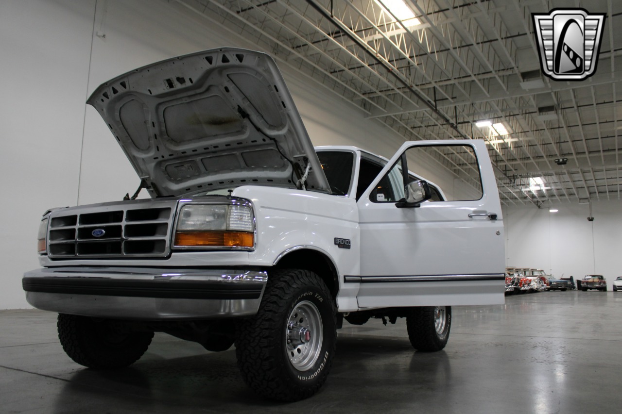 1992 Ford Bronco 63