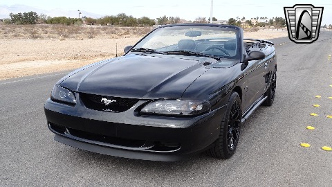 1996 Ford Mustang image 3