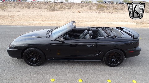 1996 Ford Mustang image 7