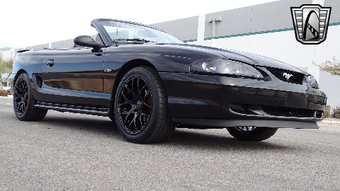 1996 Ford Mustang image 14