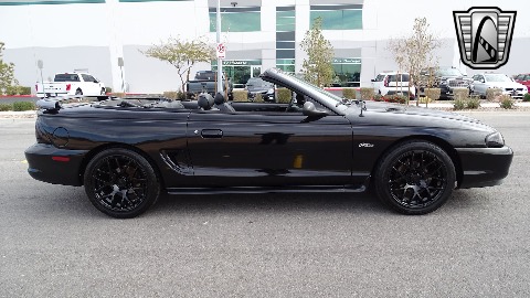 1996 Ford Mustang image 15