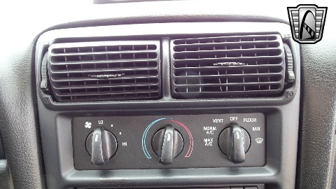 1996 Ford Mustang image 68