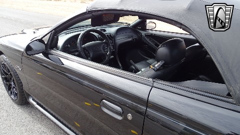 1996 Ford Mustang image 46