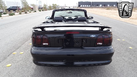 1996 Ford Mustang image 21