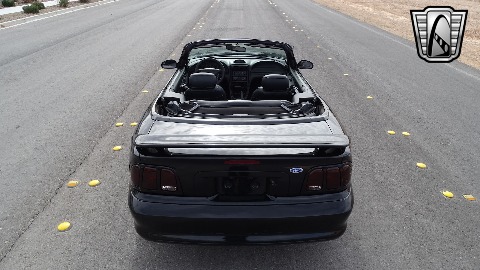 1996 Ford Mustang image 22