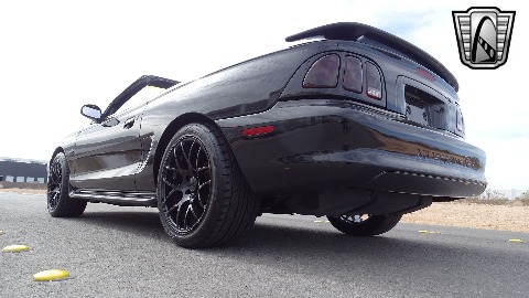 1996 Ford Mustang image 26