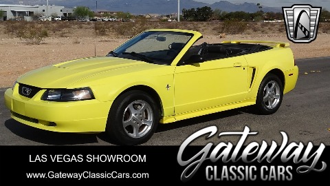 2003 Ford Mustang image 1