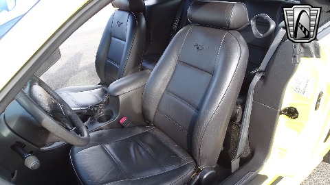 2003 Ford Mustang image 83