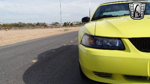 2003 Ford Mustang image 33