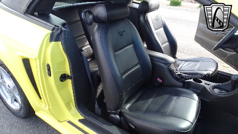 2003 Ford Mustang image 86