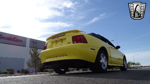 2003 Ford Mustang image 20