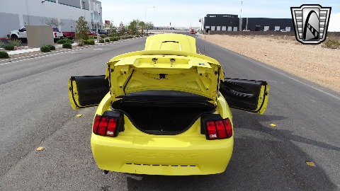 2003 Ford Mustang image 126