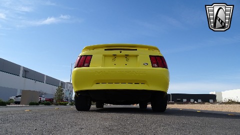 2003 Ford Mustang image 23