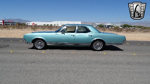 1966 Oldsmobile Delta 88 image 7