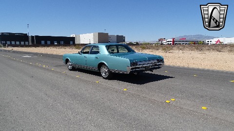 1966 Oldsmobile Delta 88 image 10