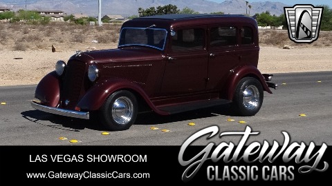 1933 Plymouth Sedan image 1