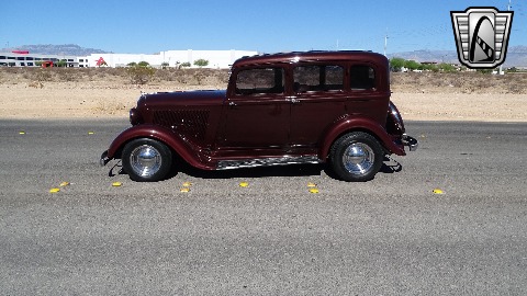 1933 Plymouth Sedan image 6